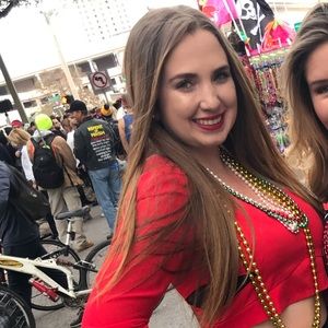 Meet your Posher, Marissa